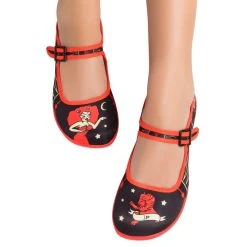 HOT CHOCOLATE DESIGN LEO 9 HOT CHOCOLATE DESIGN LEO -Shoes Sales 02736BB2 11D6 4FD2 A83E 334F84712419 800x