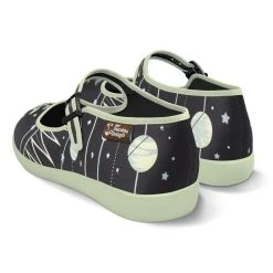 HOT CHOCOLATE DESIGN AQUARIUS -Shoes Sales 255E0D37 5A33 471C 8158 AB7727D00F43 800x
